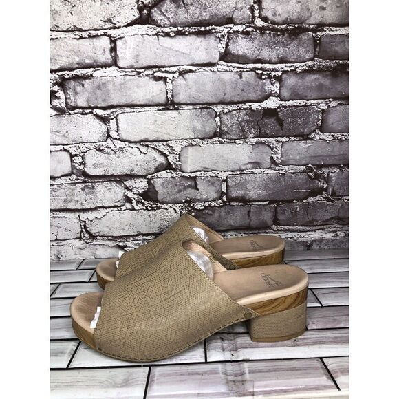 Dansko Maci Taupe Textured Beige Tan Leather Heel Sandals Women Sz 40EU/9.5M US - Picture 3 of 16